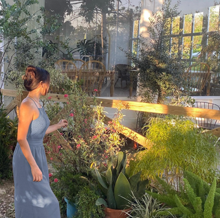 Fast Fashion Vs. Sustainable Fashion: Environmental Impact and Eco-Friendly Alternatives