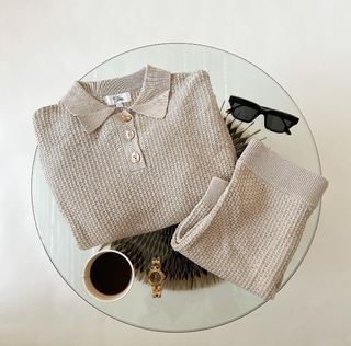 The Art of Minimalist Fashion: Embrace Simplicity, Functionality, and Sustainability in Your Wardrobe